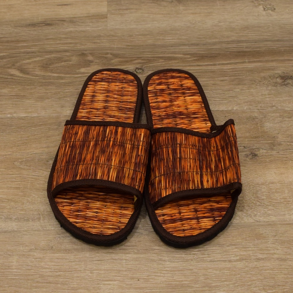 Flip-Flops - Picture 3 of 14
